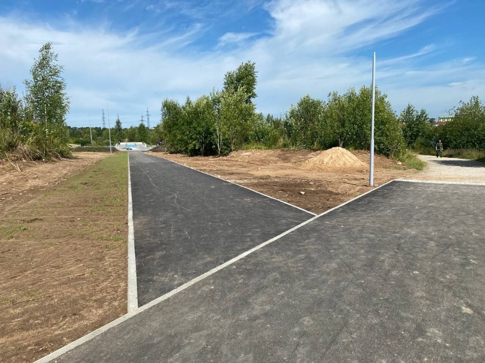 Пешеходная дорожка к новому скейт-парку появилась на улице Никольской в Пскове Пешеходная дорожка к новому скейт-парку появилась на улице Никольской в Пскове