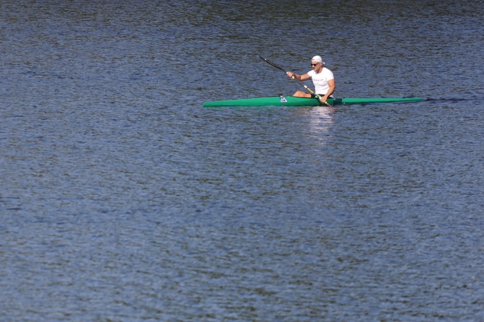 Горячие дни Горячие дни