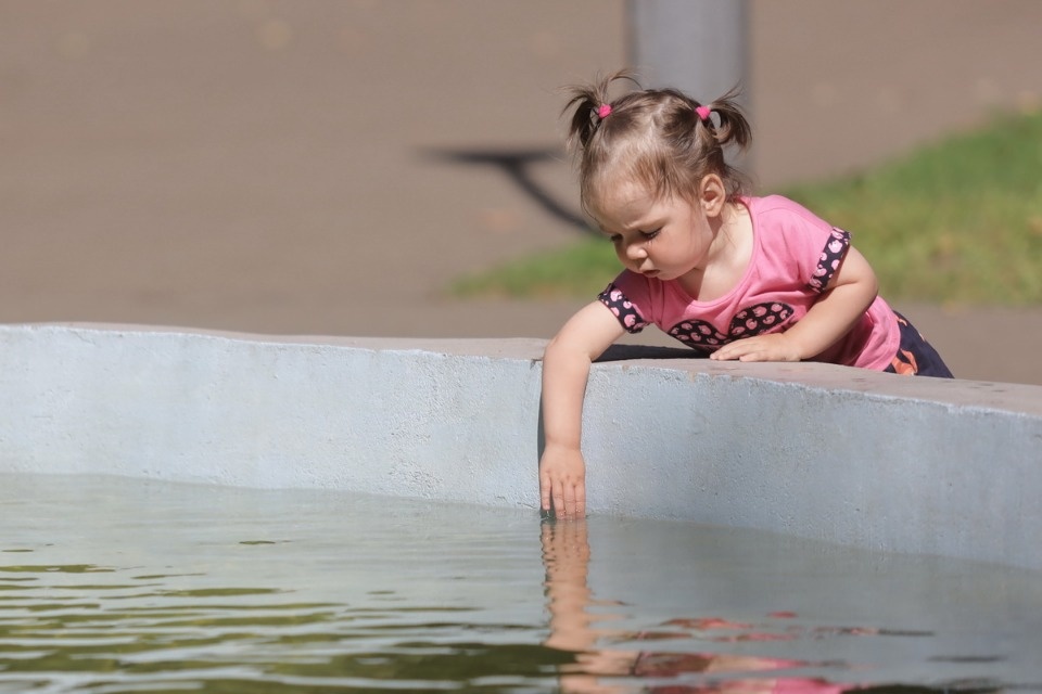 Горячие дни Горячие дни