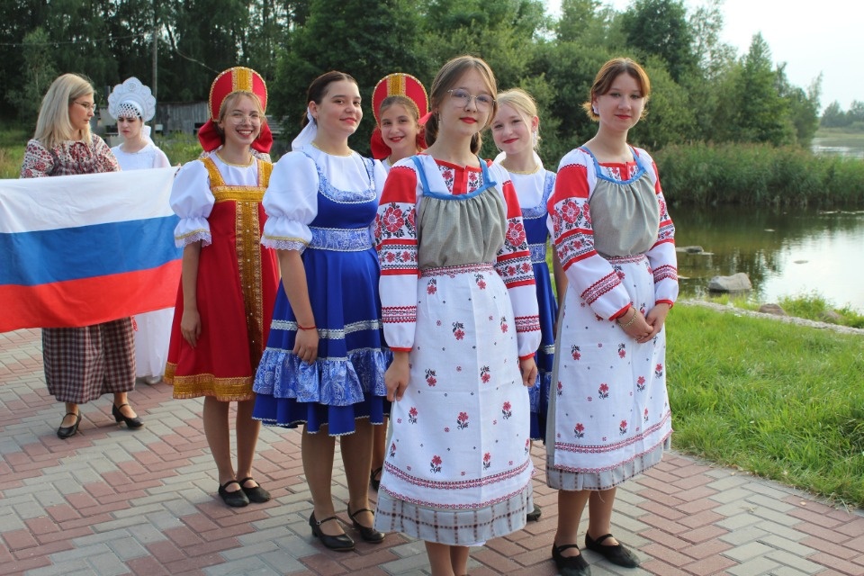 День российского флага: взгляд из районов День российского флага: взгляд из районов