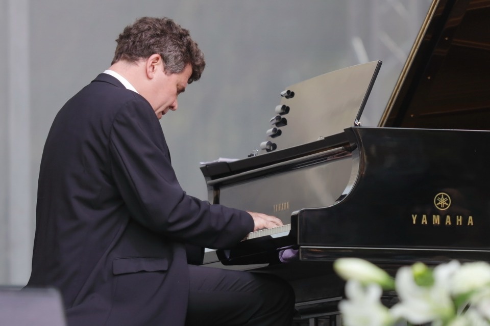 «...И классика, и джаз» «...И классика, и джаз»