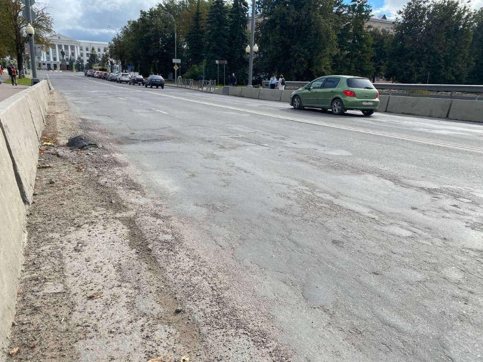 Для ремонта Ольгинского моста в Пскове впервые будут использовать литой асфальтобетон