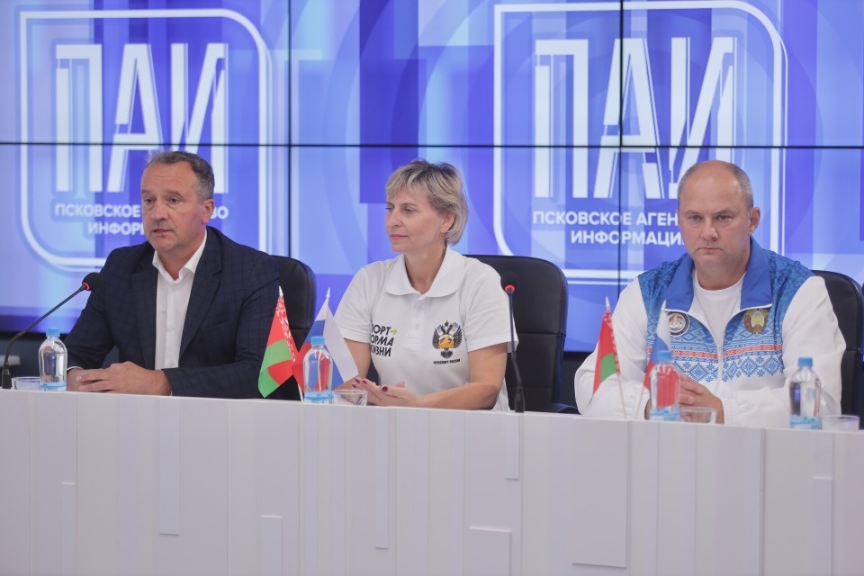 Соревноваться и дружить