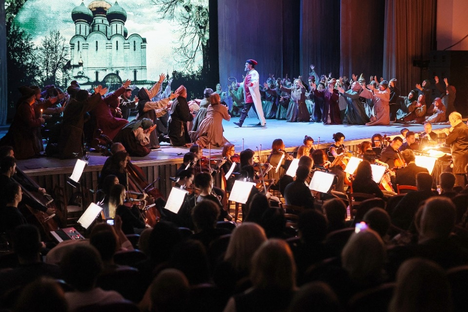 «Борис Годунов» в Пскове «Борис Годунов» в Пскове