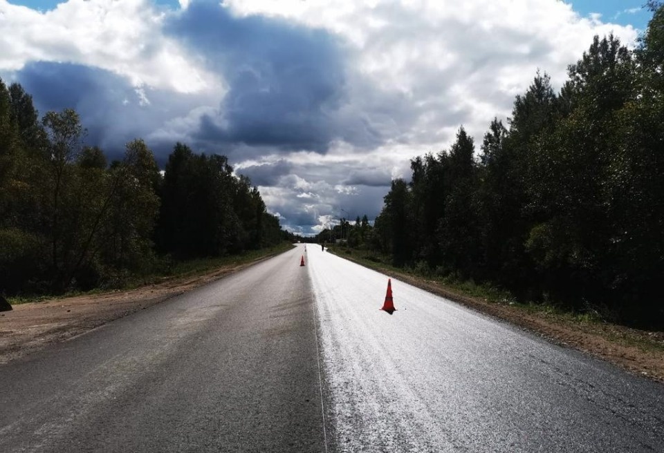 Ремонт дороги «Опочка – Дубровка – граница с Белоруссией» продолжается в Себежском районе