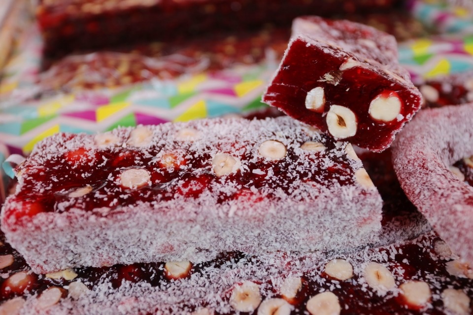 Осенний день год кормит