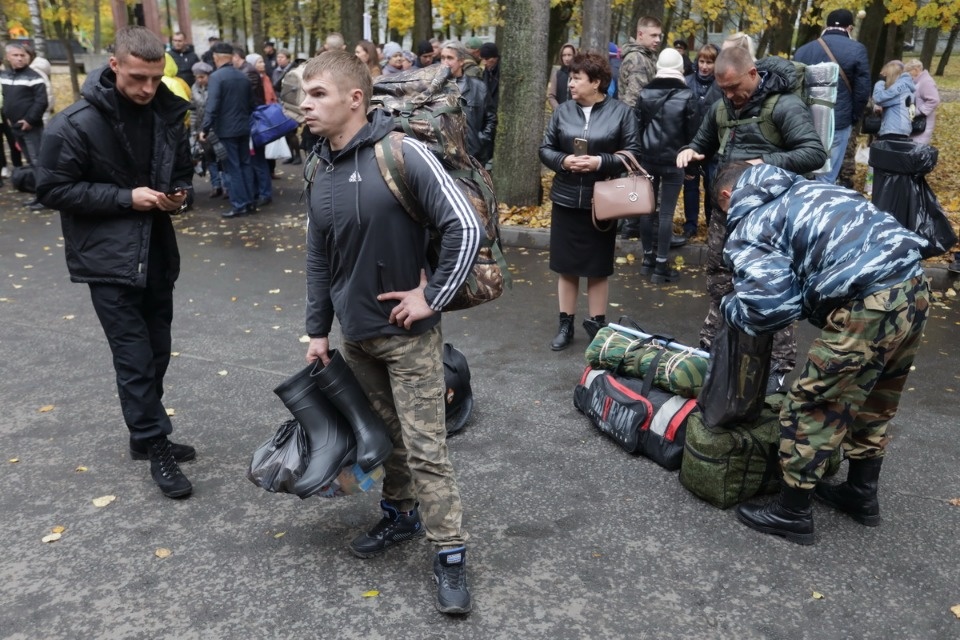 Отправка мобилизованных из Пскова