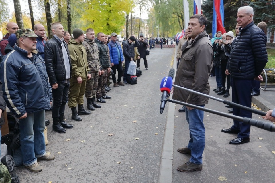 Отправка мобилизованных из Пскова