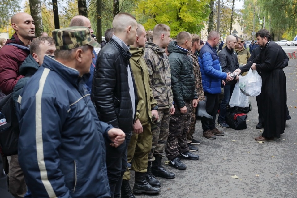 Отправка мобилизованных из Пскова