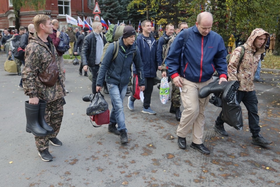 Отправка мобилизованных из Пскова
