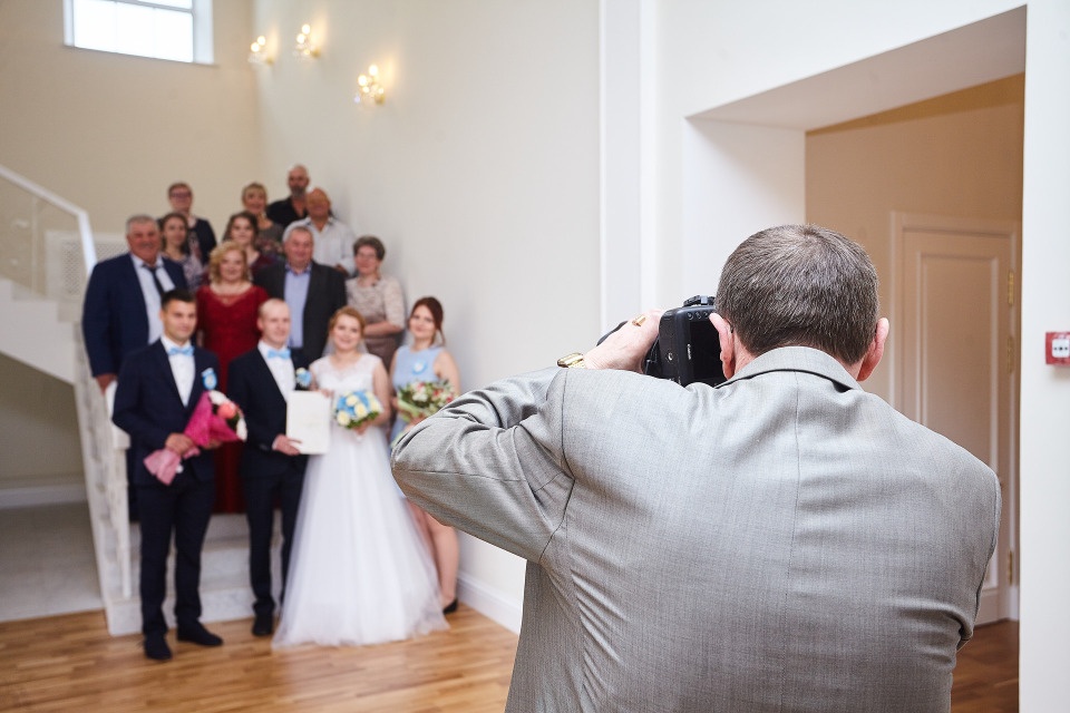 На 10% увеличилось количество пар, решивших пожениться в Псковской области  