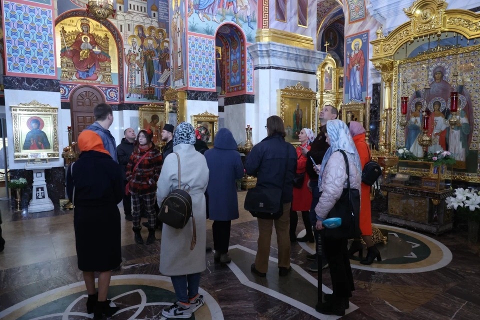 Псковские журналисты присоединились к путешествию по святым местам Санкт-Петербурга