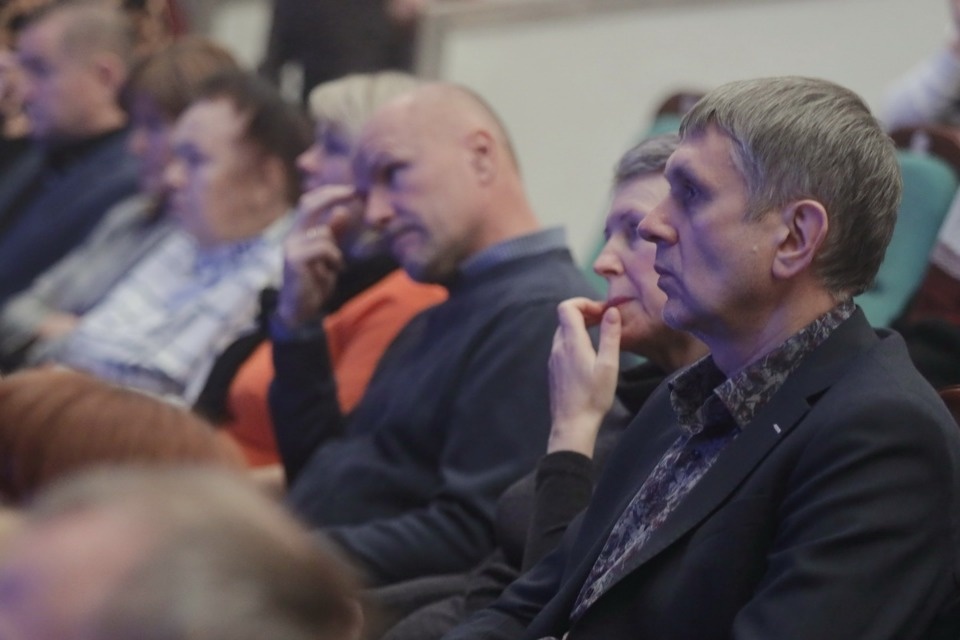 Хором с Турецким Хором с Турецким