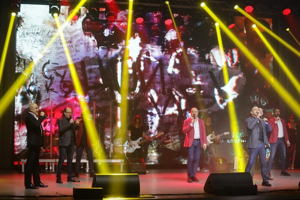 Хором с Турецким Хором с Турецким