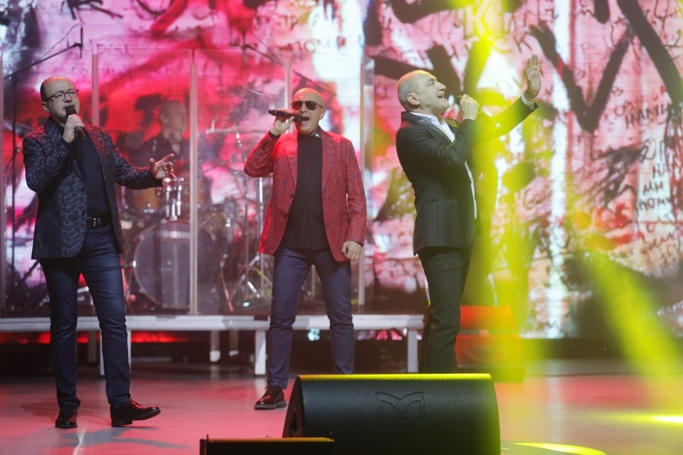 Хором с Турецким Хором с Турецким