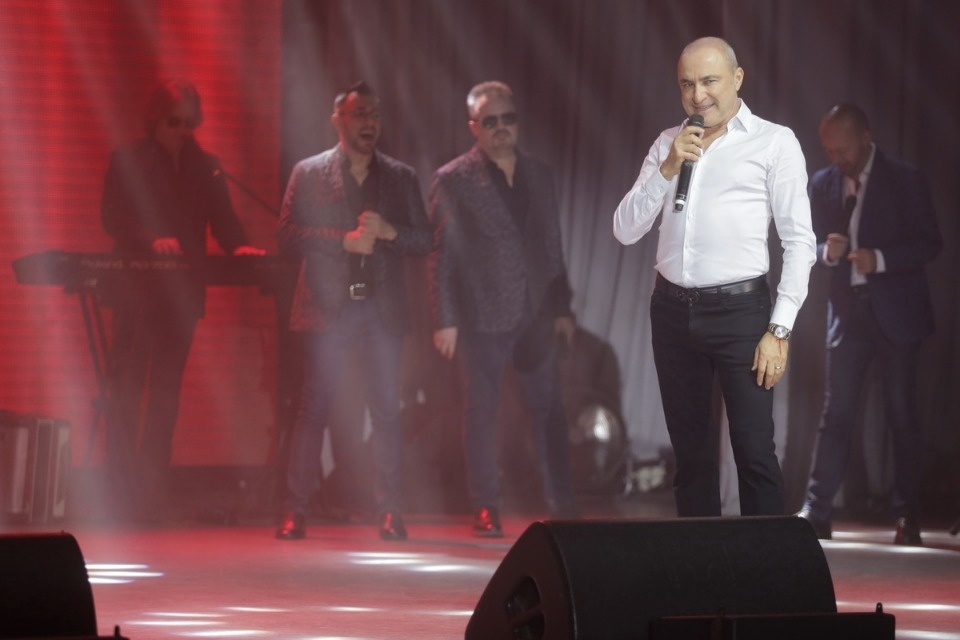 Хором с Турецким Хором с Турецким