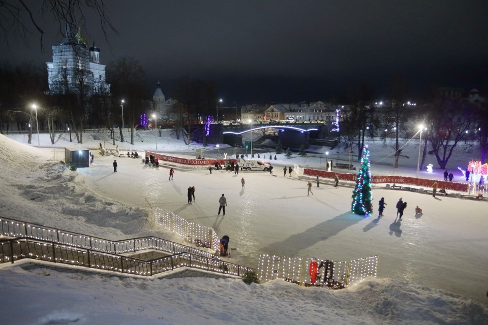 В Пскове вновь оборудуют каток в Финском парке