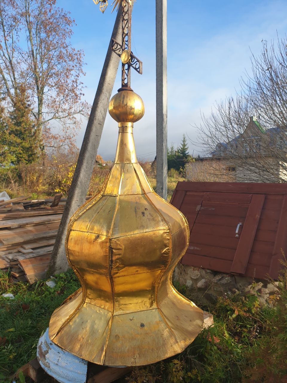 Новые кресты установят на церковь Святой Великомученицы Варвары в Печорах