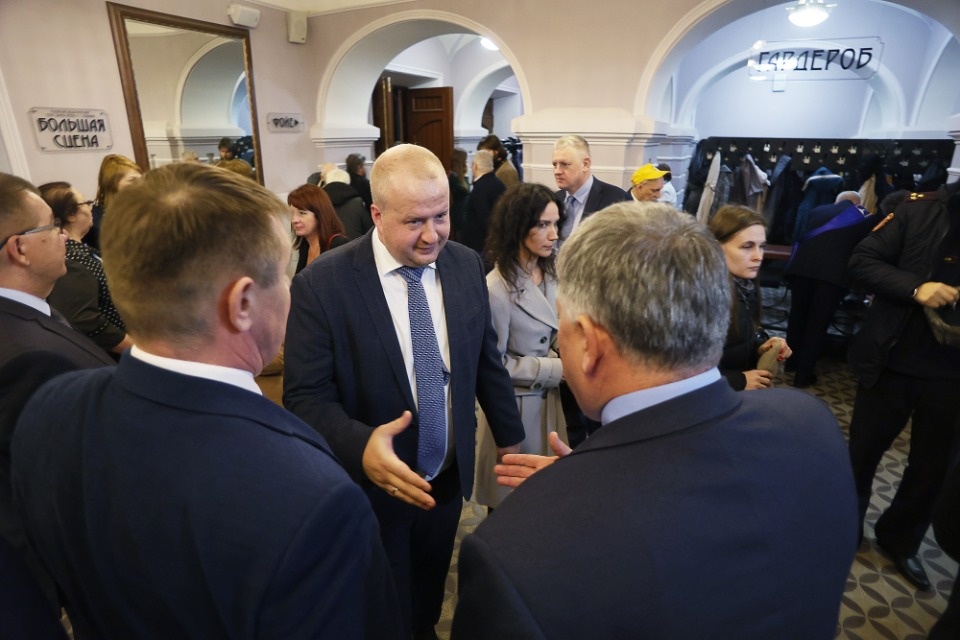 Озаглавили Озаглавили