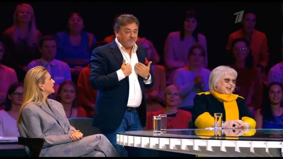 Актриса Наталья Варлей о выступлении себежской «Сударушки»: Без такого солиста этой песни не состоялось бы