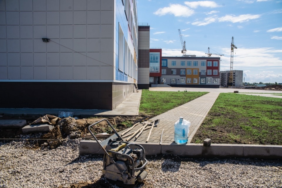 В Гдовском районе построят школу с дошкольным отделением