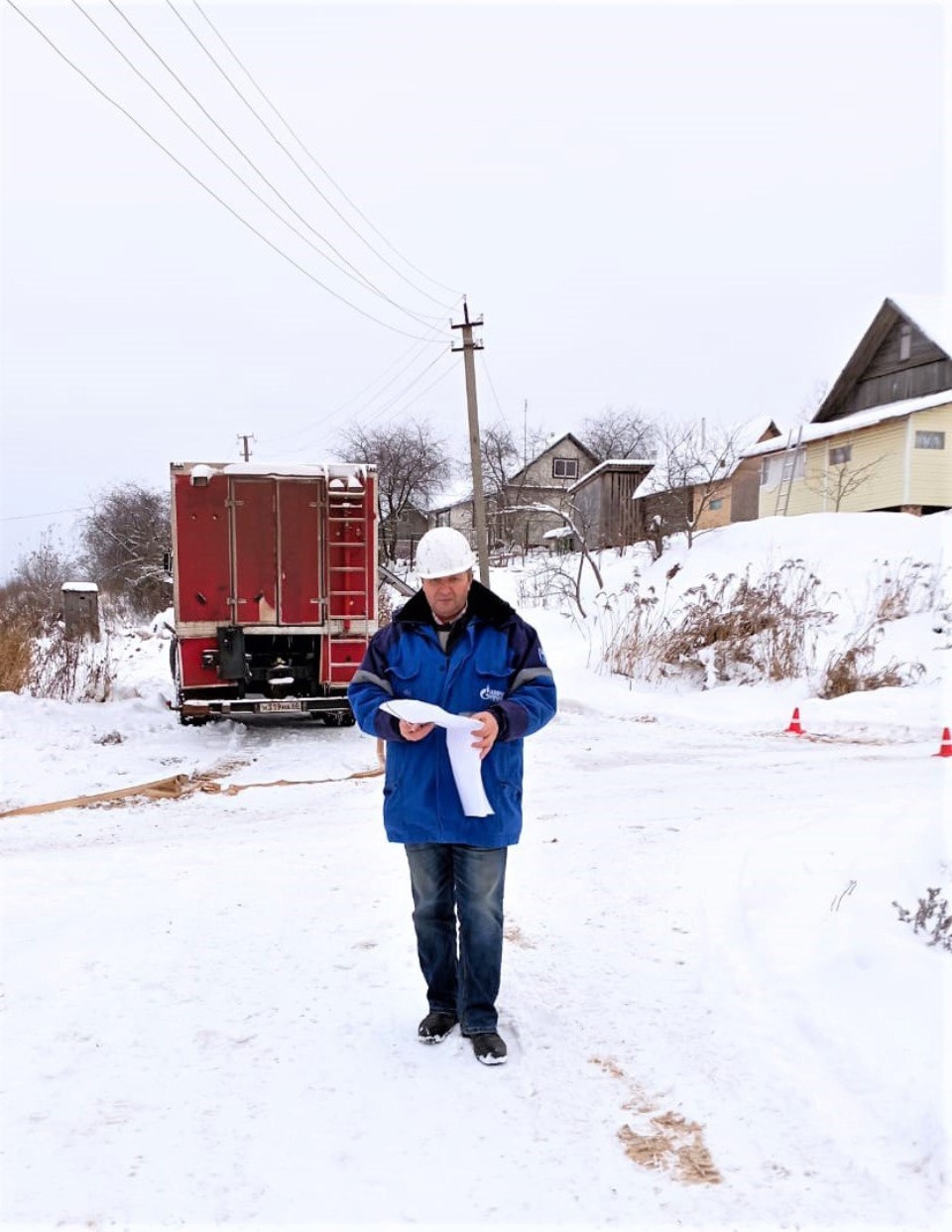 В административном центре Локнянского района Псковской области началось строительство распределительного газопровода