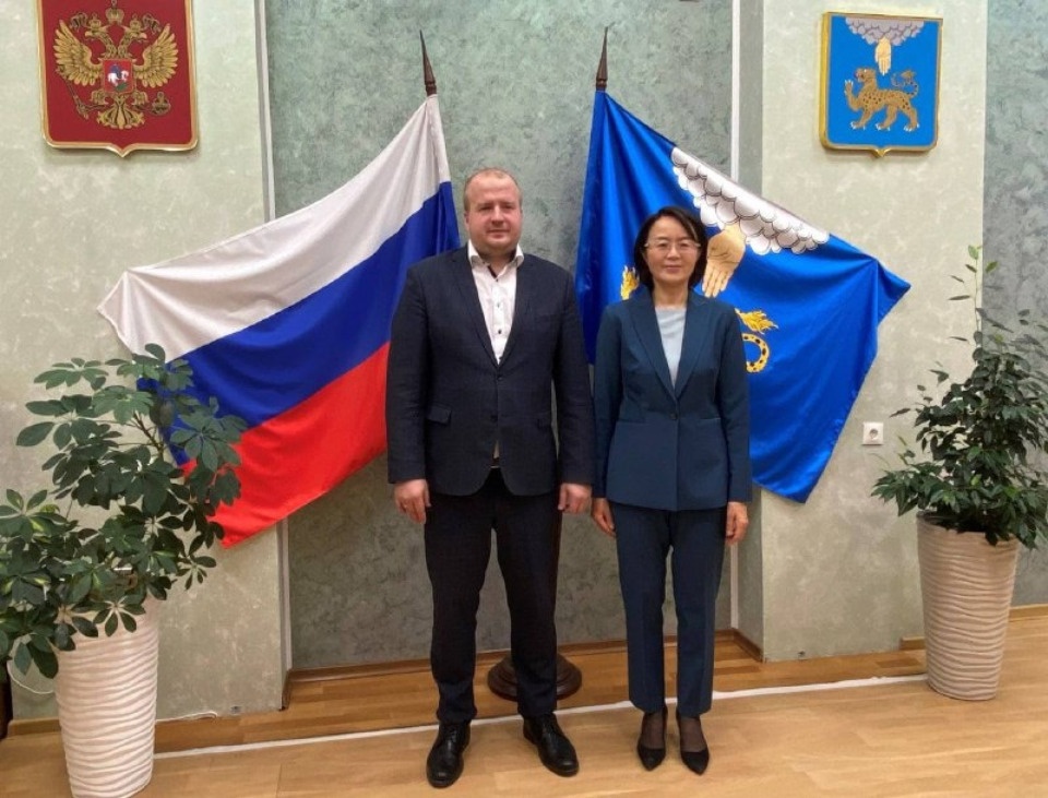 Китайских фотографов пригласили на международный фестиваль «Цвет белой стены» в Псков