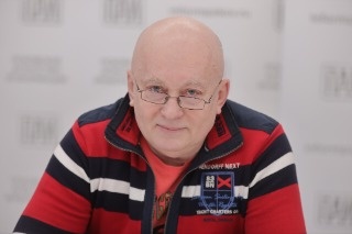 Плач художника