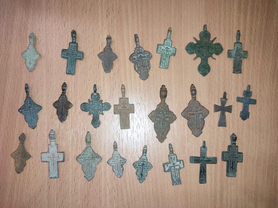 Почти 90 культурных ценностей передала псковская таможня в Минкульт РФ Почти 90 культурных ценностей передала псковская таможня в Минкульт РФ