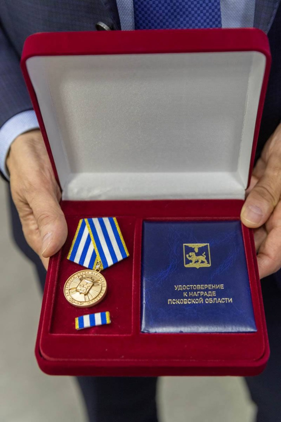 Вице-губернатор Псковской области Василий Осипов покидает пост по личным обстоятельствам