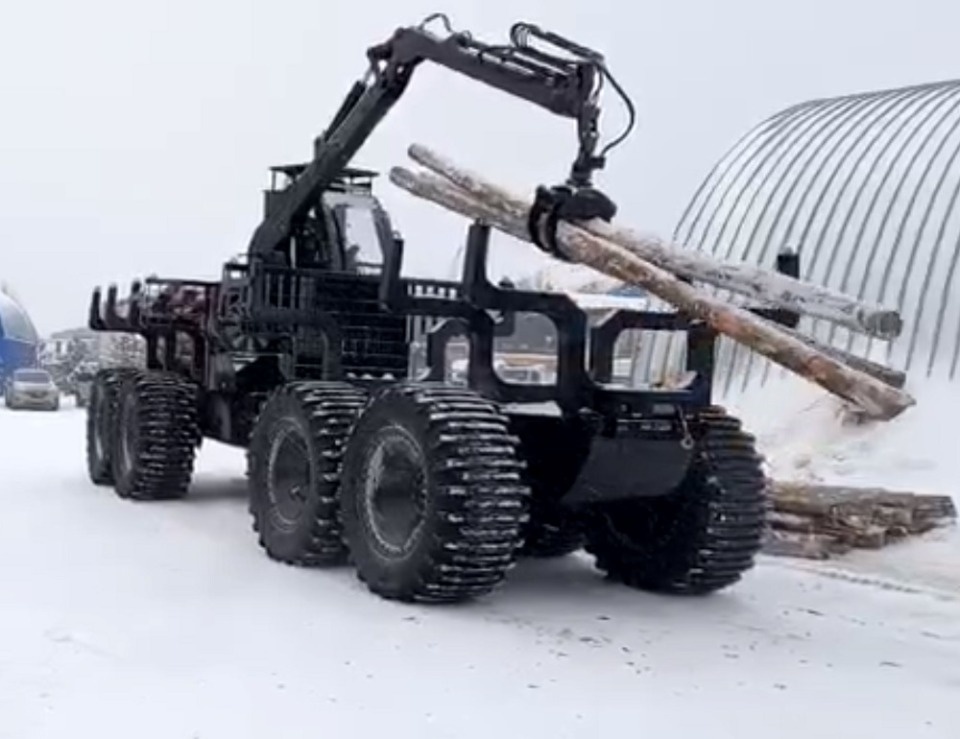 Производство тяжелых лесозаготовительных машин планируют открыть в Пскове