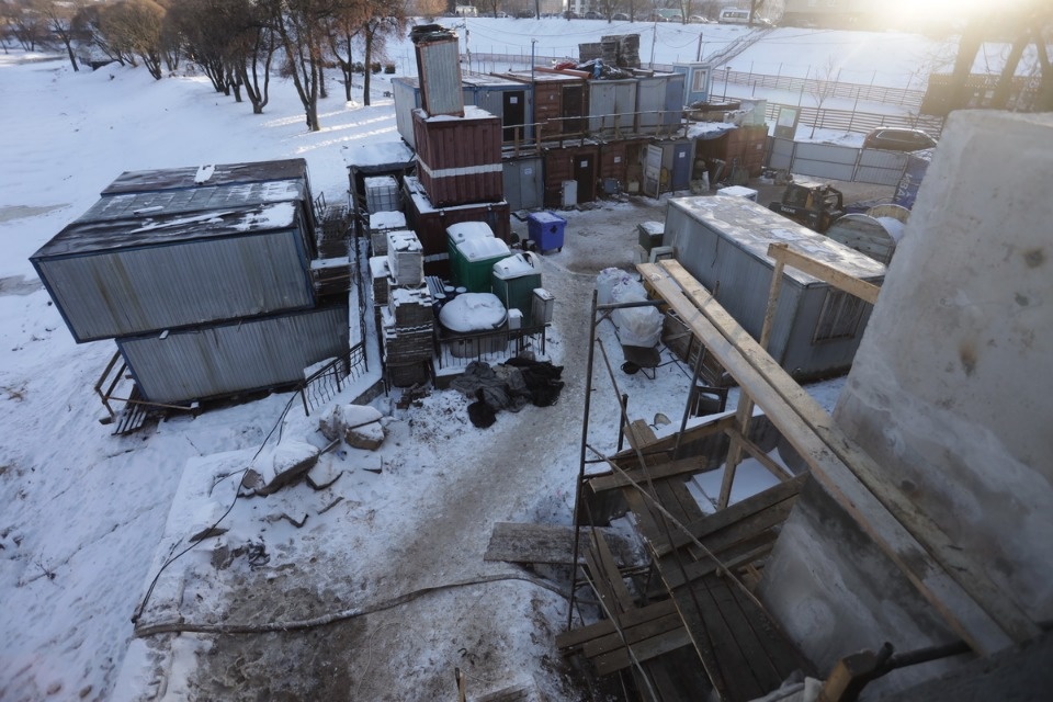 И пошли и поехали