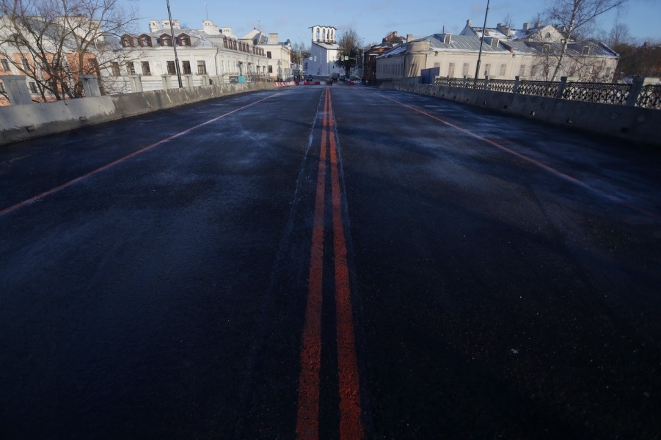 И пошли и поехали