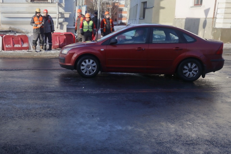 И пошли и поехали