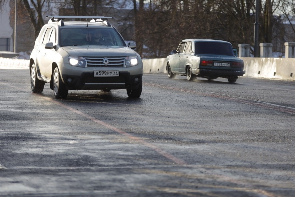 И пошли и поехали