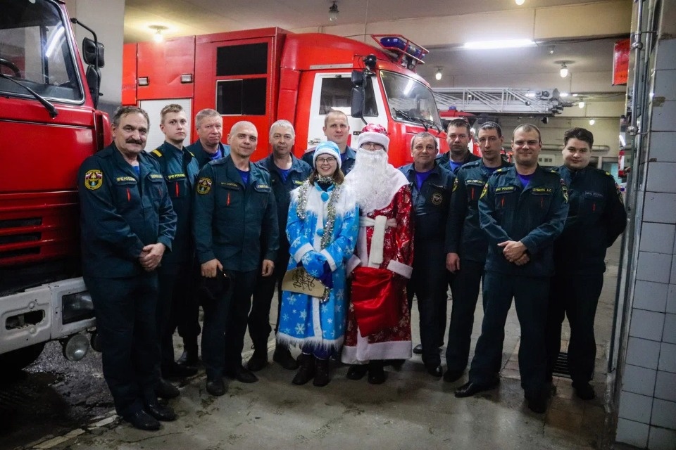 Активисты псковского отделения Российского движения детей и молодежи присоединились к акции «Российский Детский Дед Мороз»