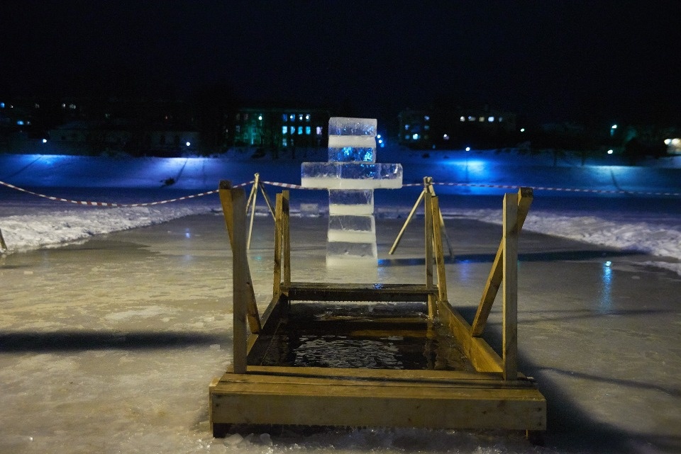 Подготовку к крещенским купаниям начали в Пскове