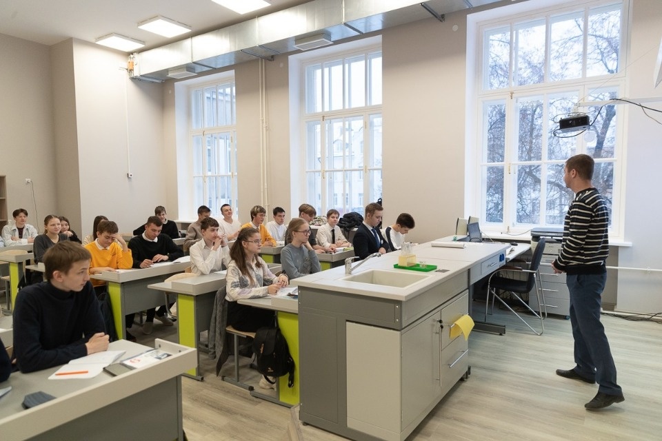 В здании Псковского технического лицея возобновился учебный процесс