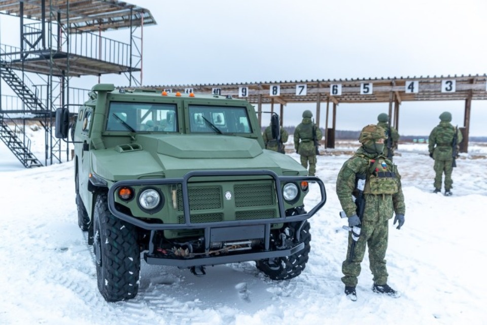 Бронированный автомобиль «Тигр» передали в Псковскую дивизию