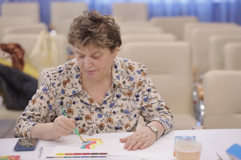 Добавили красок