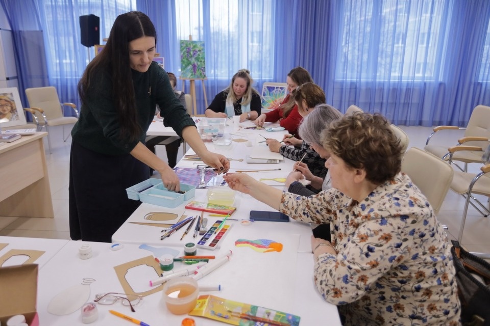 Добавили красок