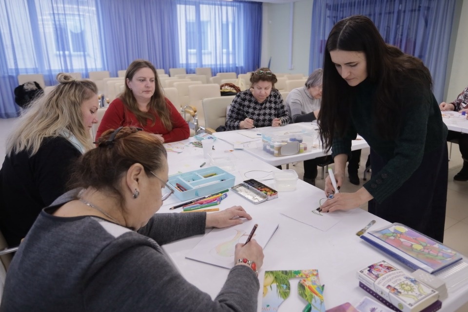 Добавили красок