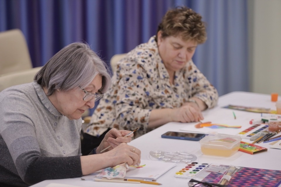 Добавили красок