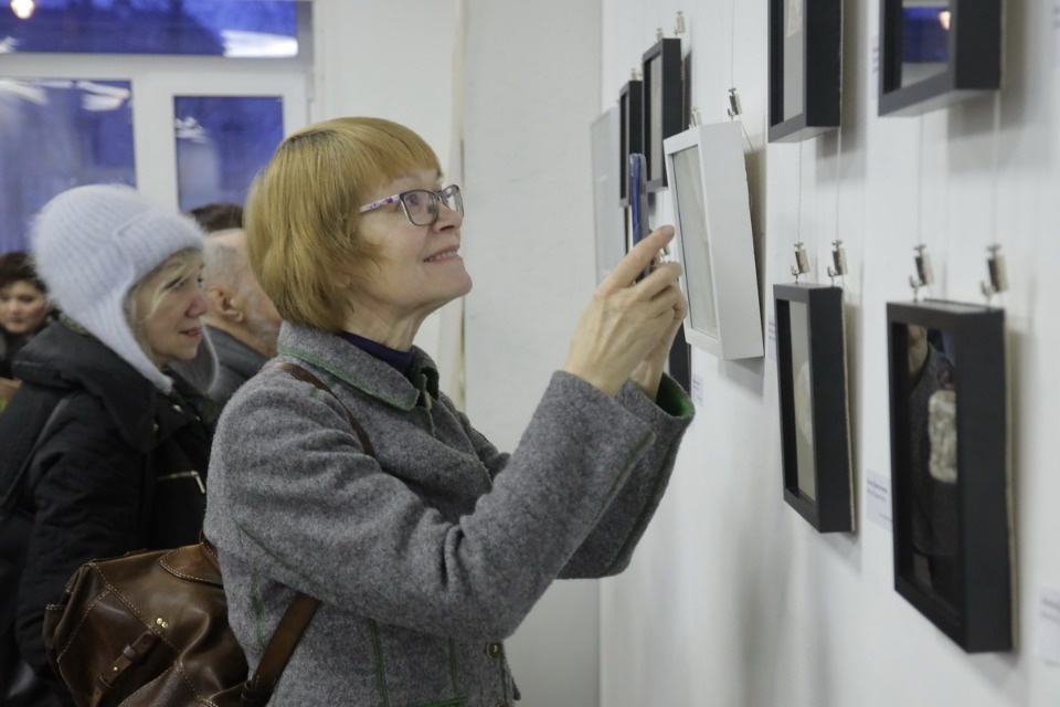 «Камень, дерево, бумага»