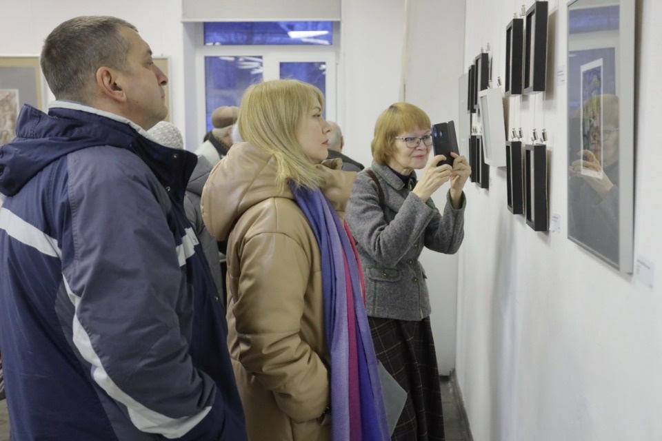 «Камень, дерево, бумага»