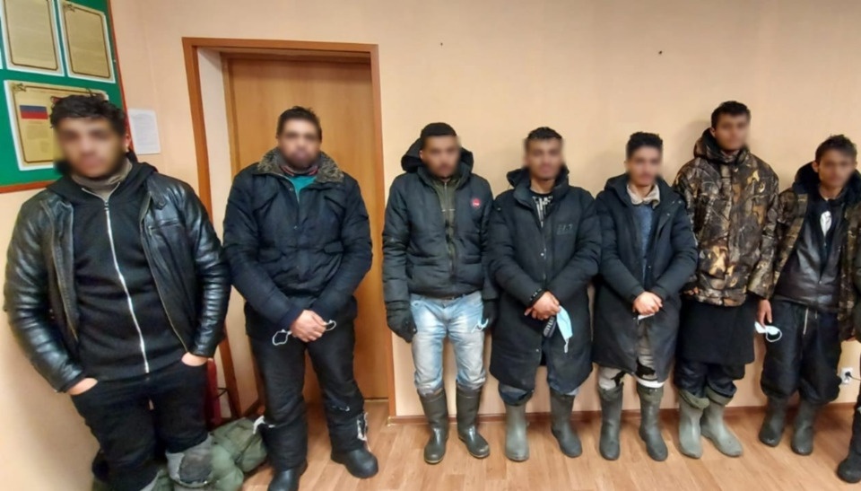 Псковские пограничники задержали нарушивших российские границы иностранцев Псковские пограничники задержали нарушивших российские границы иностранцев