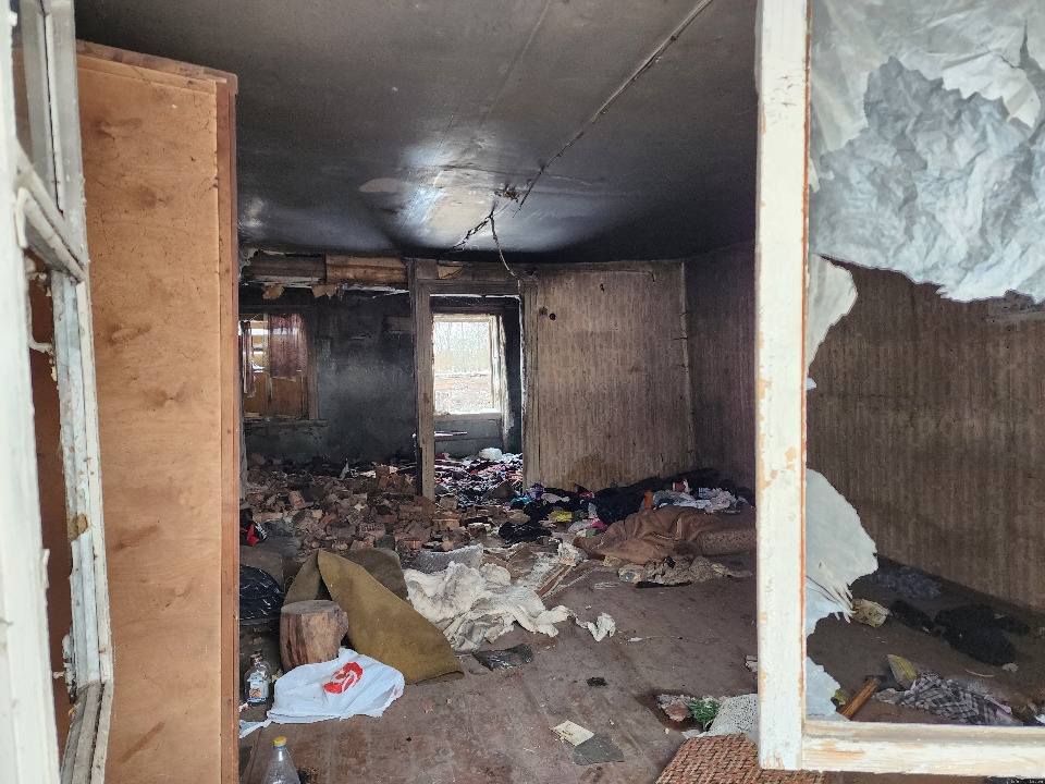 Прокуратура Палкинского района потребовала снести два аварийных дома Прокуратура Палкинского района потребовала снести два аварийных дома