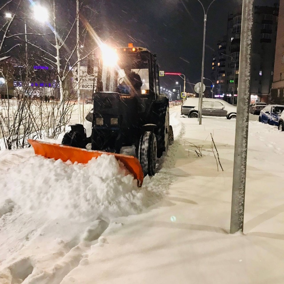 Глава Пскова поблагодарил дорожные службы за уборку последствий снегопада в течение суток