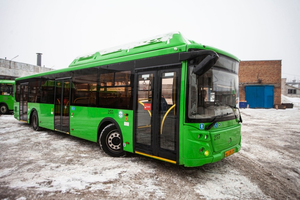 Расписания движения автобусов в Пскове изменится в праздничные дни