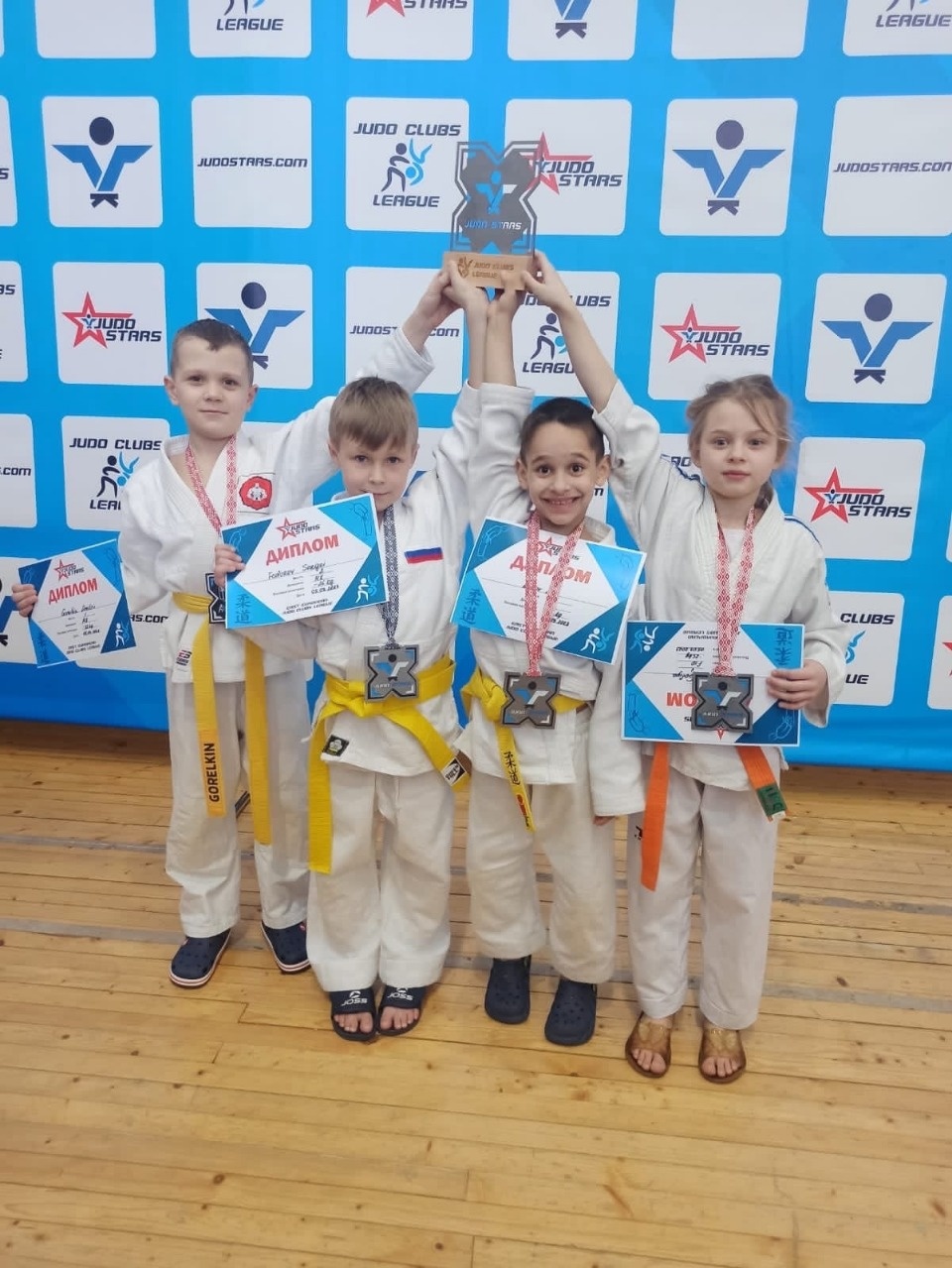 Юные псковские дзюдоисты привезли медали с Международного турнира в Минске